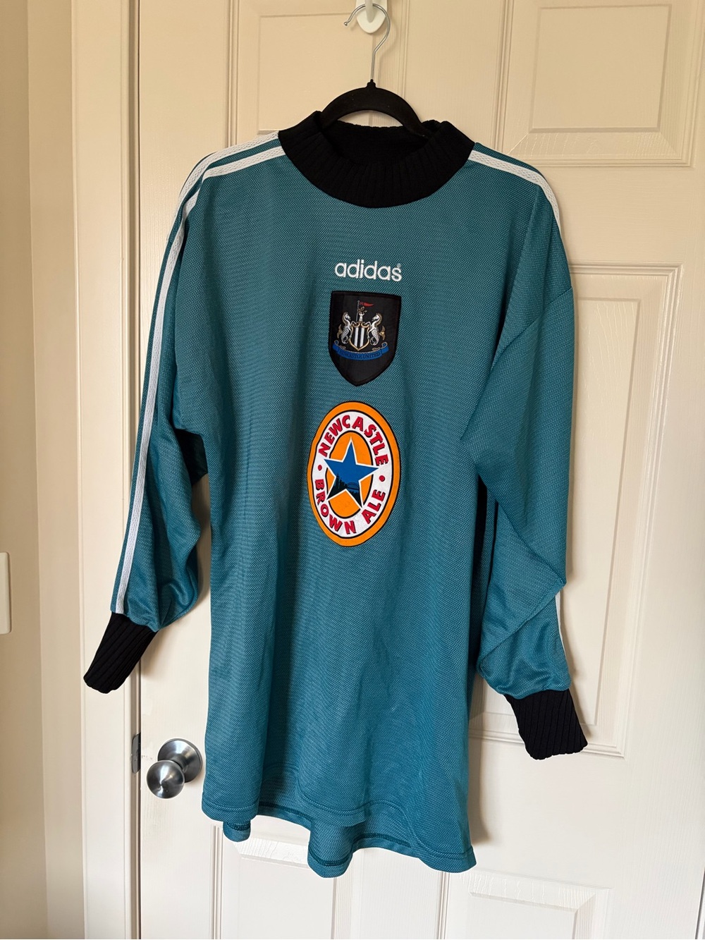 ☀️ ADIDAS - Vintage 96-98 Newcastle United Soccer Goalkeeper Jersey Size XL